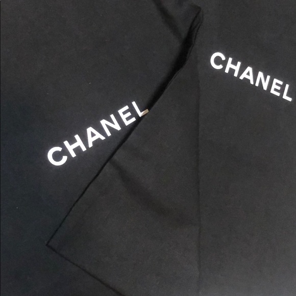 100% Authentic BRAND NEW Pair of Chanel DUST BAG - Picture 7 of 11